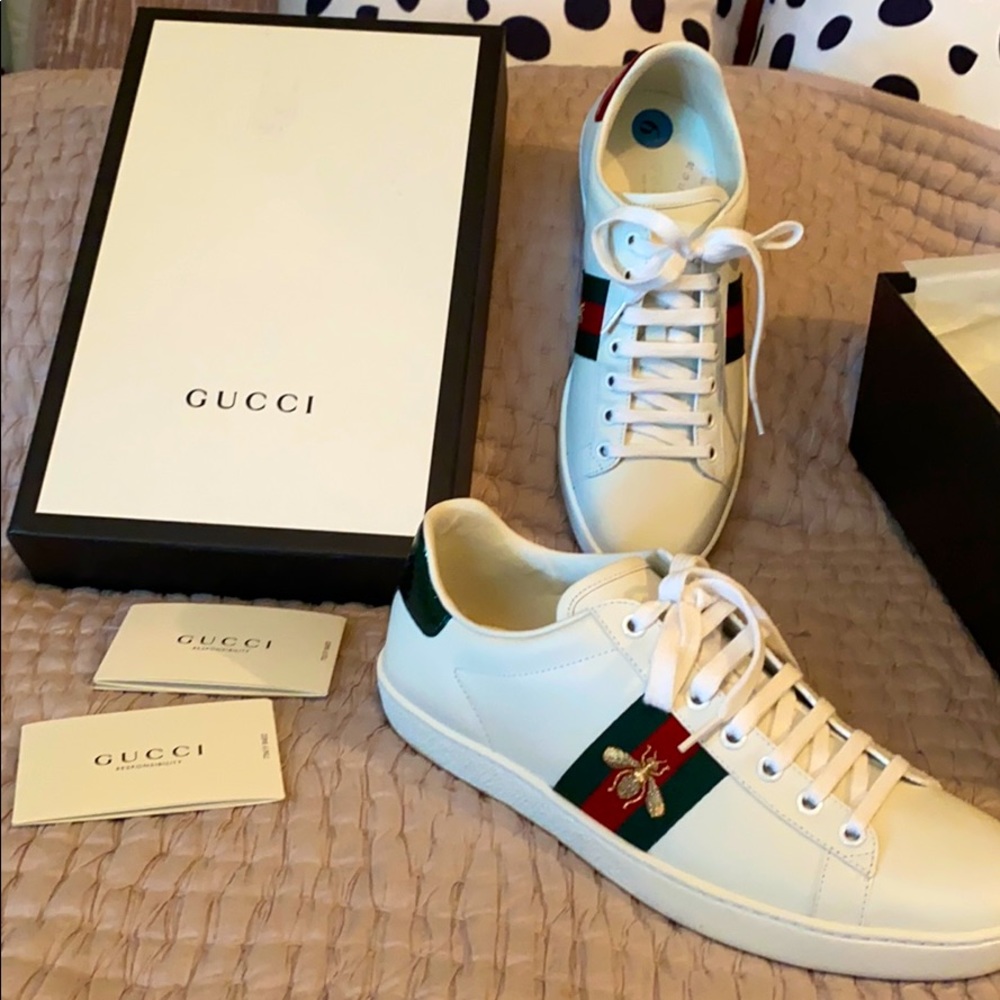 Gucci bumblebee sneakers